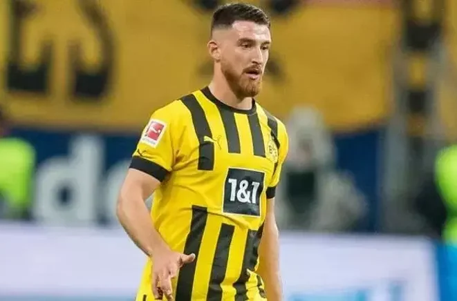 Salih Özcan sürprizi! İstanbul devine imza