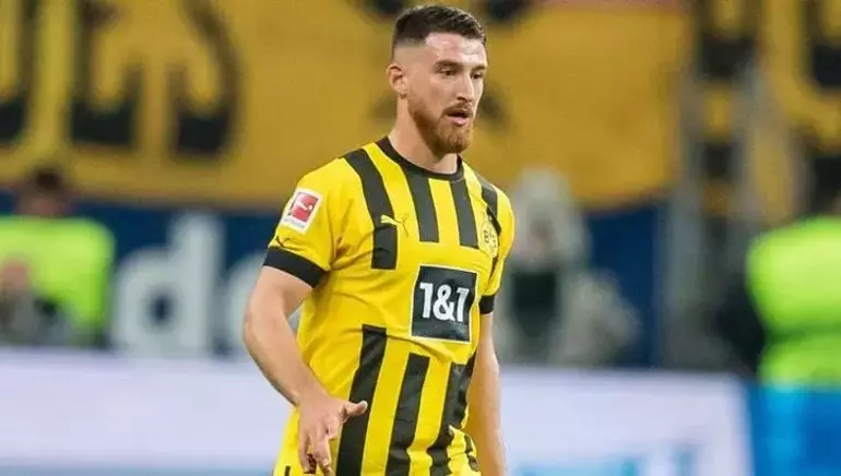 Salih Özcan sürprizi! İstanbul devine imza